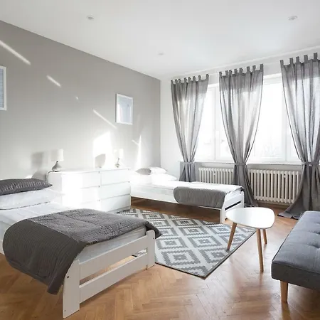 Zakatek Ulica Grunwaldzka Hostel Bielsko-Biała